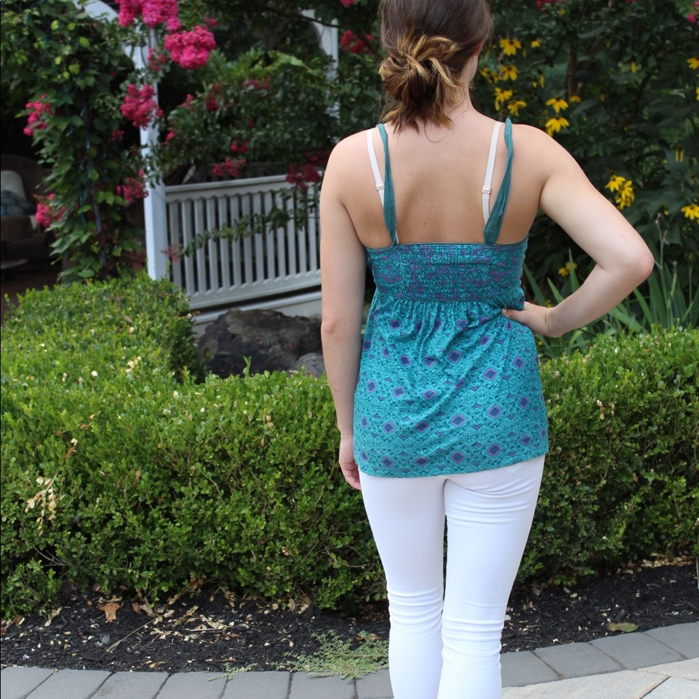 Summer top - Picture 3 of 3